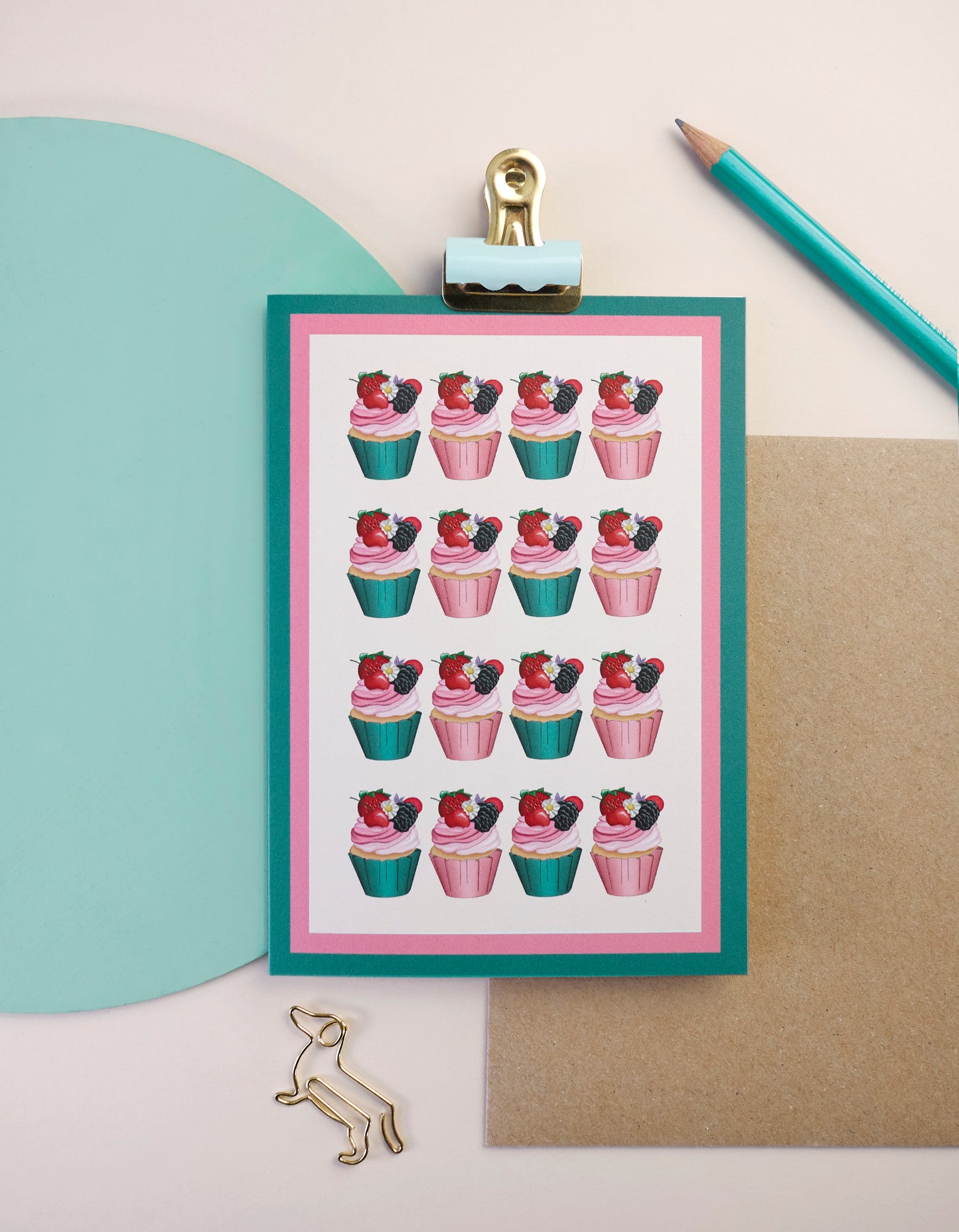 ‘Cupcake pattern’ card